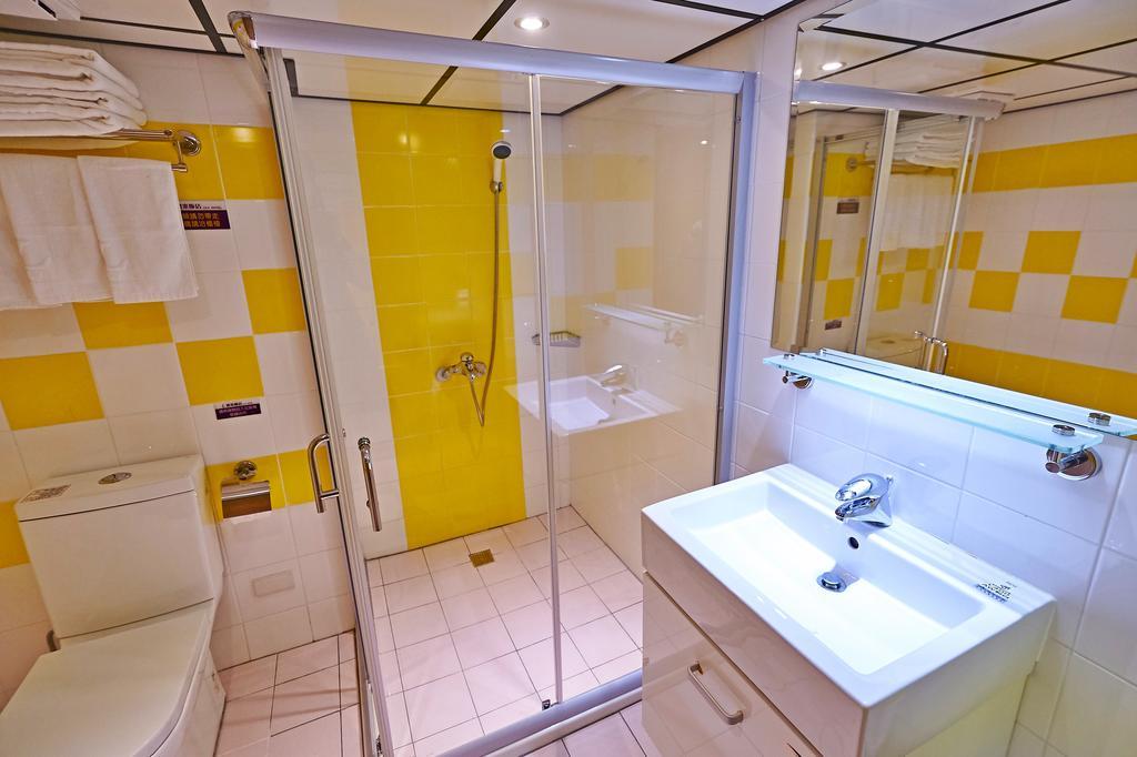 Lily Hotel Гаосюн Экстерьер фото