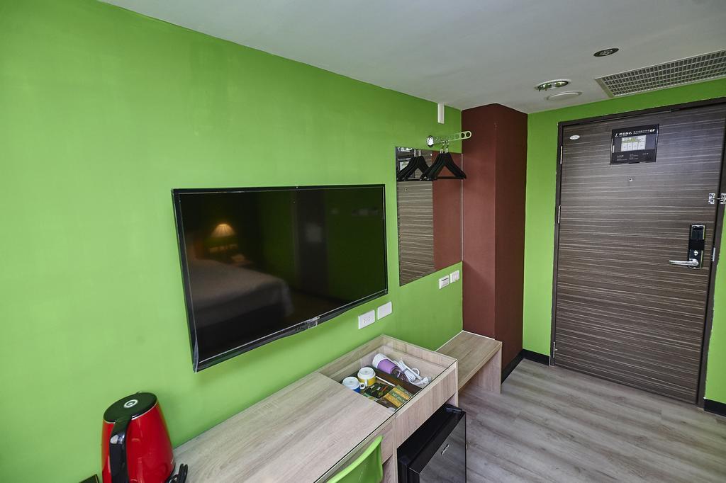 Lily Hotel Гаосюн Экстерьер фото