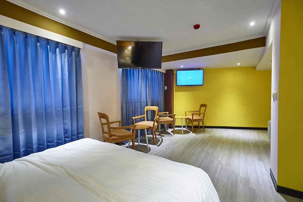 Lily Hotel Гаосюн Экстерьер фото